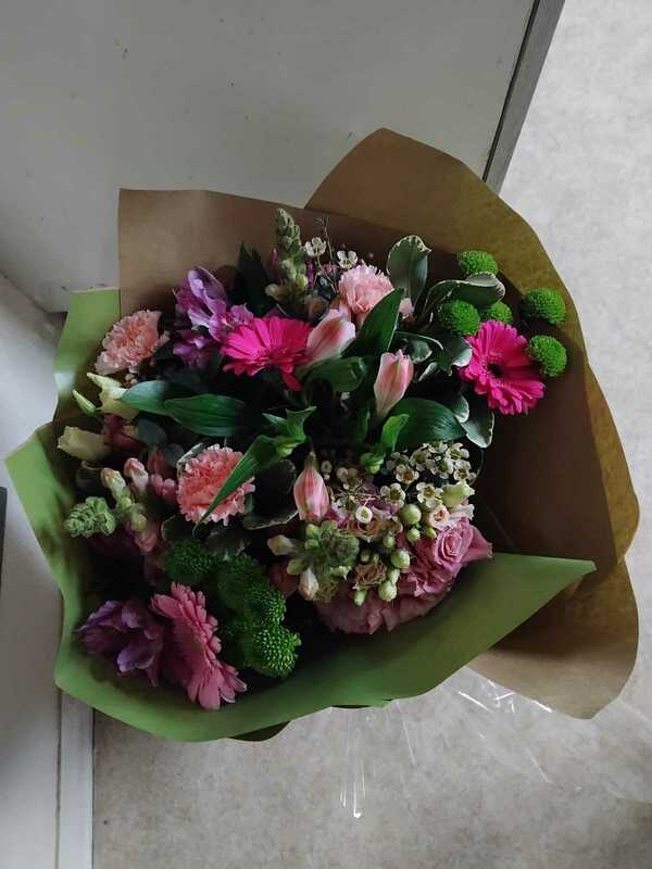 Flowers delivered to customer