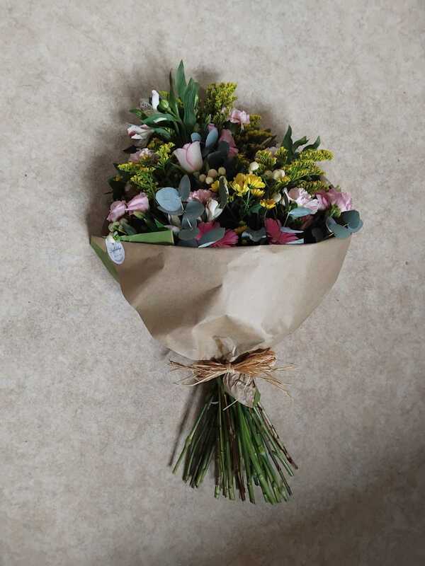 Flowers delivered to customer