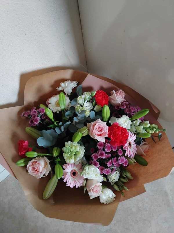 Flowers delivered to customer
