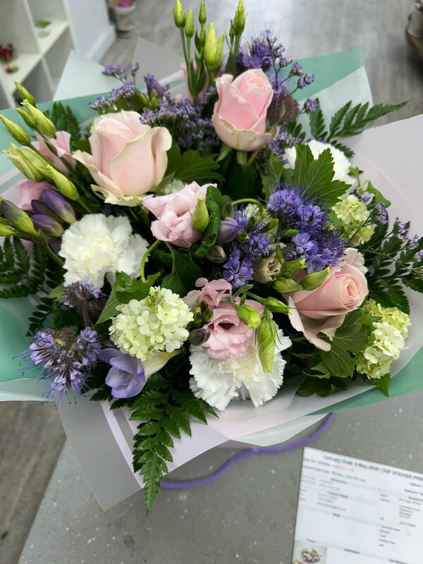Flowers delivered to customer