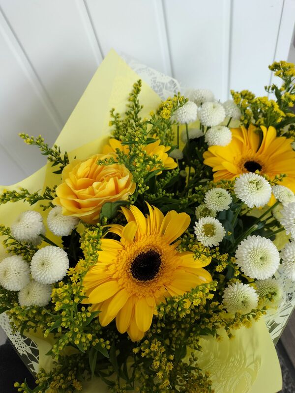 Flowers delivered to customer