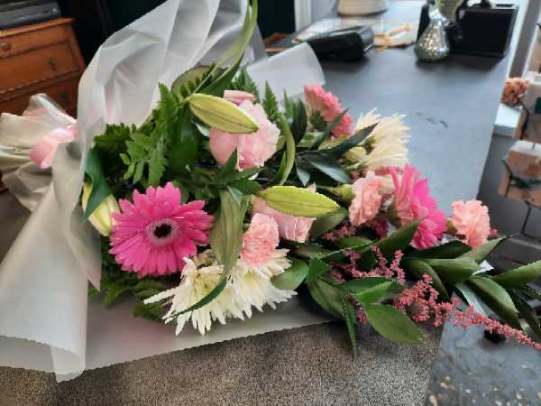 Flowers delivered to customer