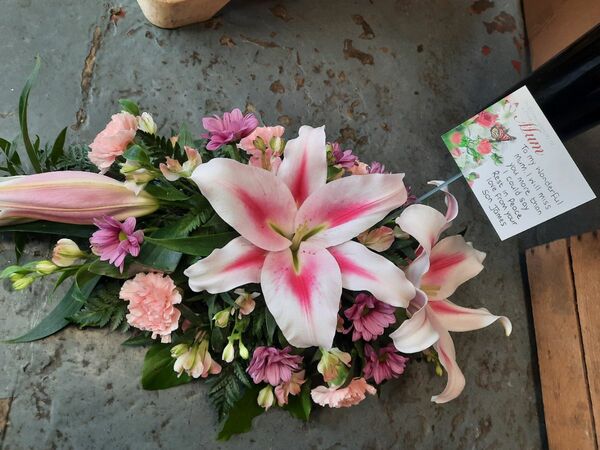 Flowers delivered to customer
