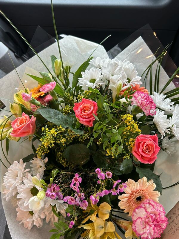 Flowers delivered to customer
