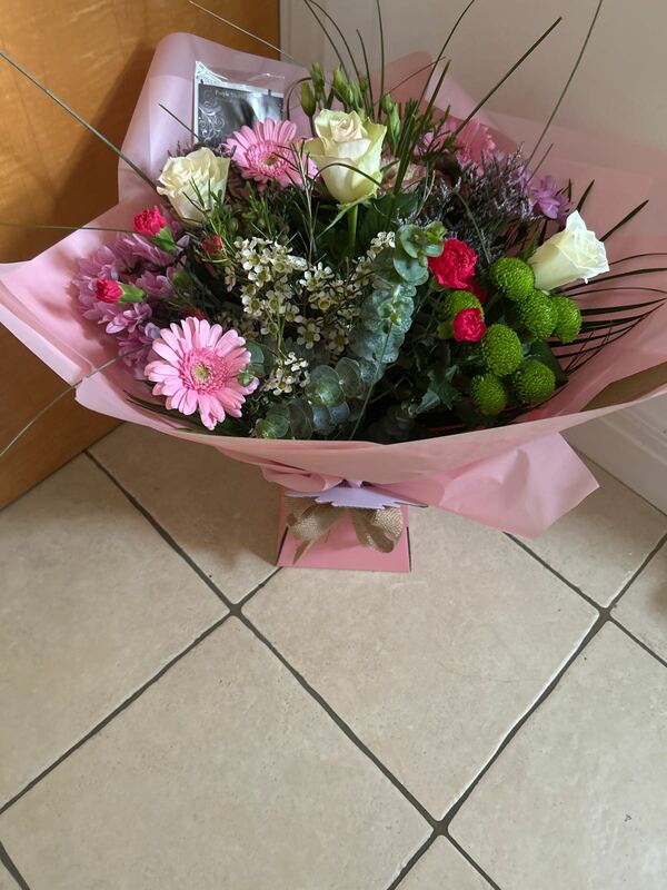 Flowers delivered to customer