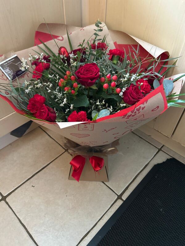 Flowers delivered to customer