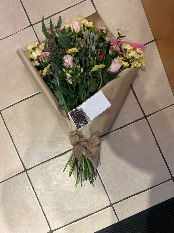 Flowers delivered to customer