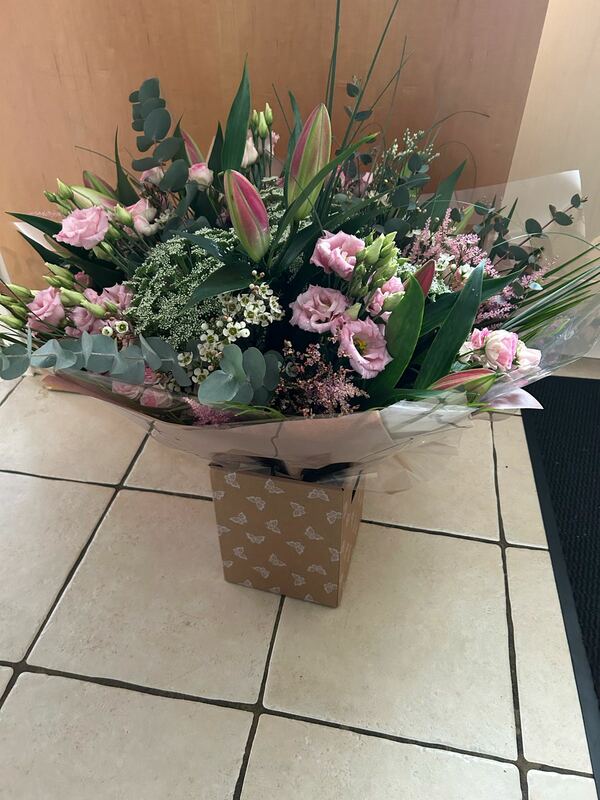 Flowers delivered to customer