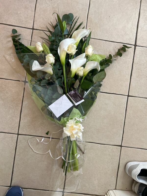 Flowers delivered to customer