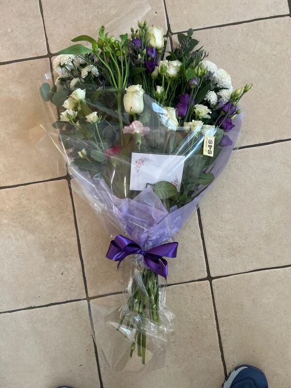 Flowers delivered to customer