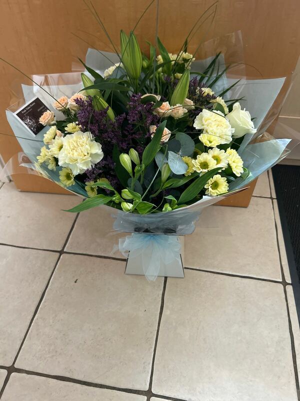 Flowers delivered to customer
