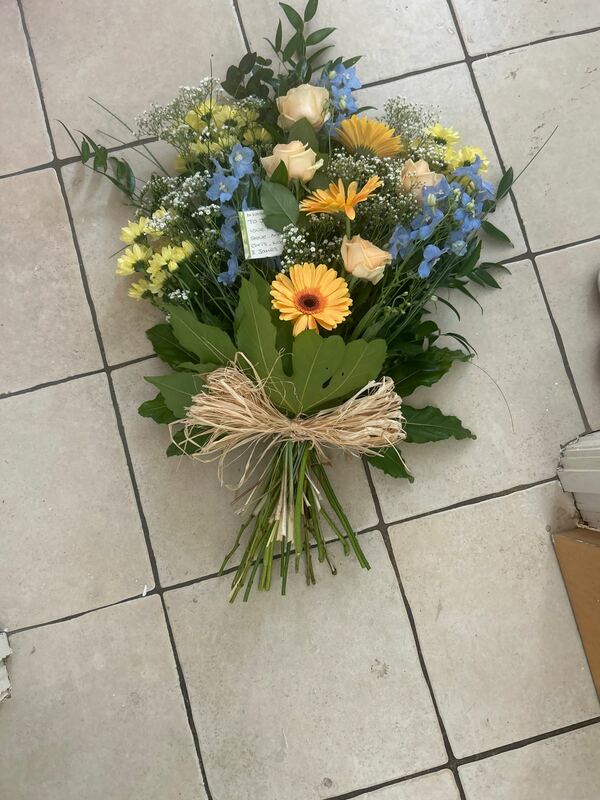 Flowers delivered to customer