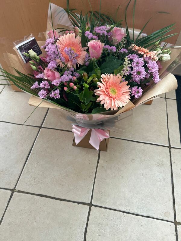 Flowers delivered to customer