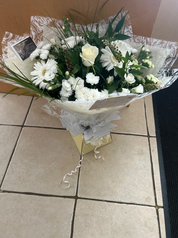 Flowers delivered to customer