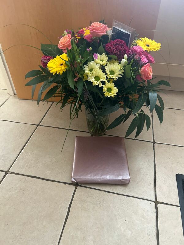 Flowers delivered to customer