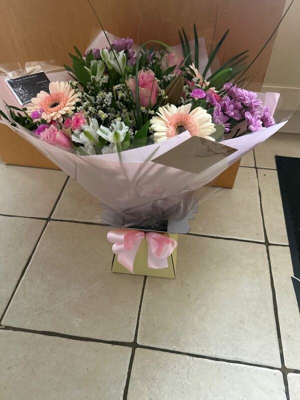 Flowers delivered to customer