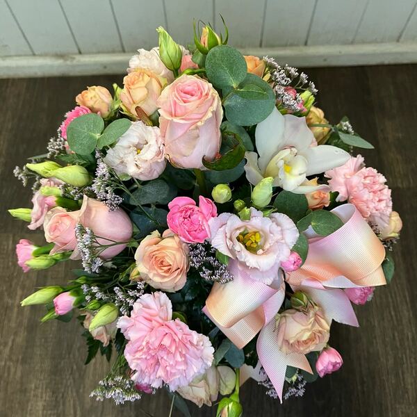 Flowers delivered to customer