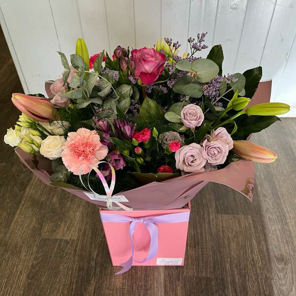 Flowers delivered to customer