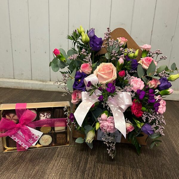 Flowers delivered to customer