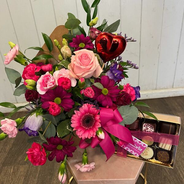Flowers delivered to customer