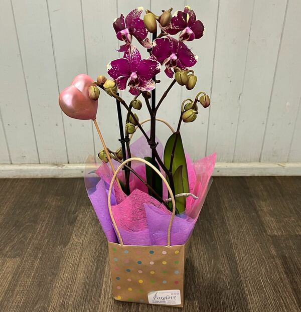 Flowers delivered to customer