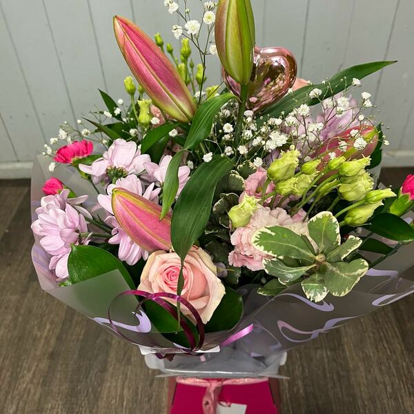 Flowers delivered to customer