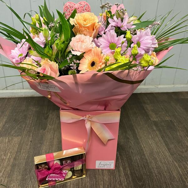 Flowers delivered to customer