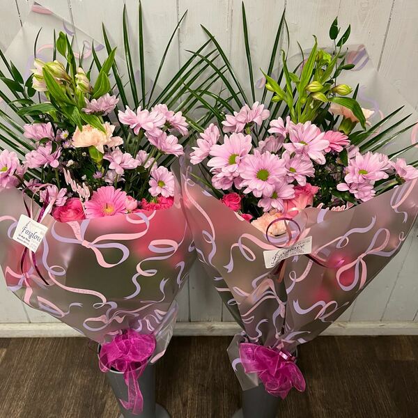Flowers delivered to customer