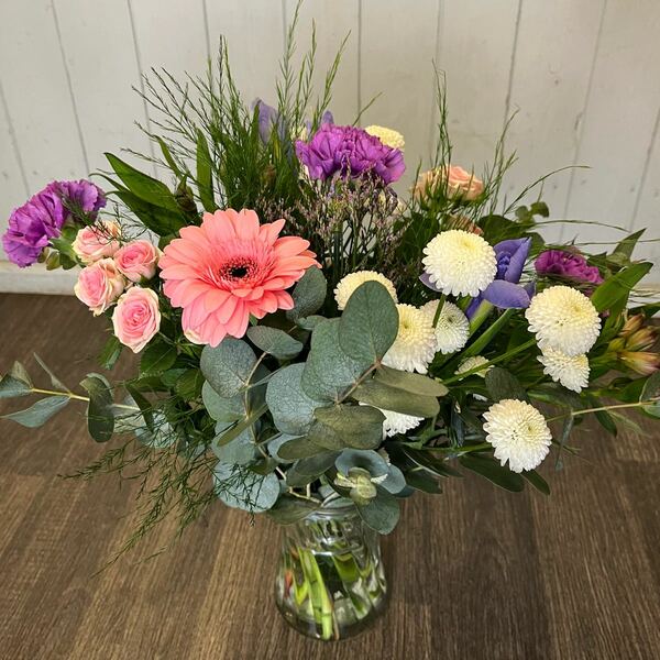 Flowers delivered to customer