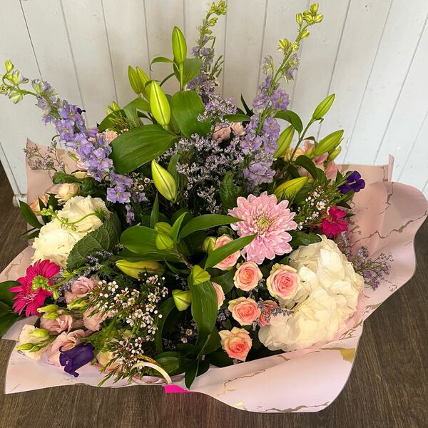 Flowers delivered to customer
