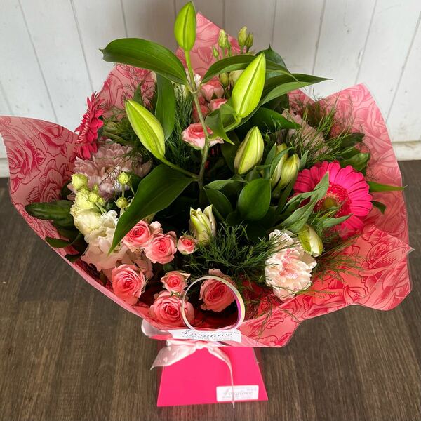Flowers delivered to customer