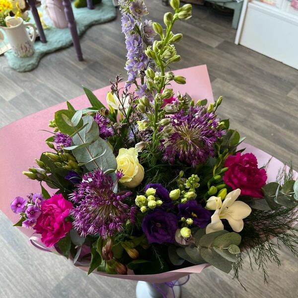 Flowers delivered to customer