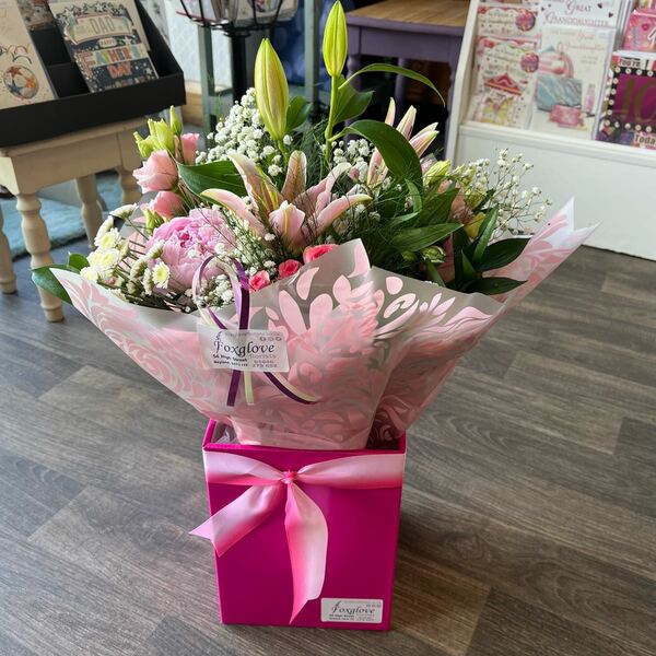 Flowers delivered to customer