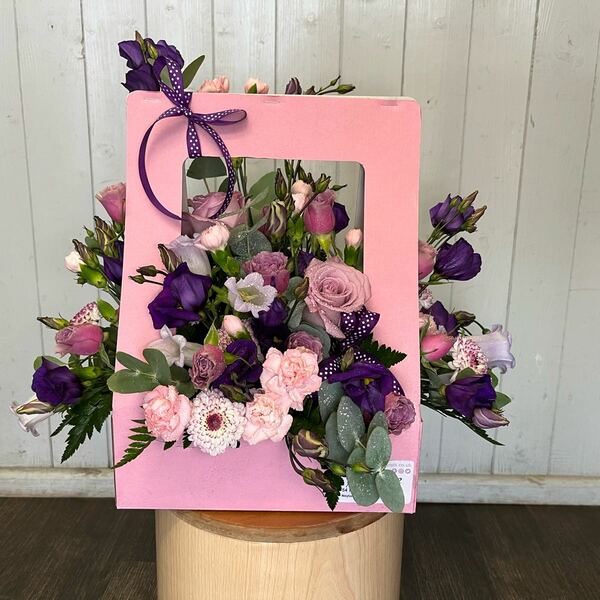 Flowers delivered to customer