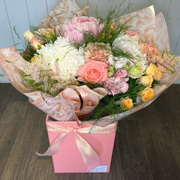 Flowers delivered to customer