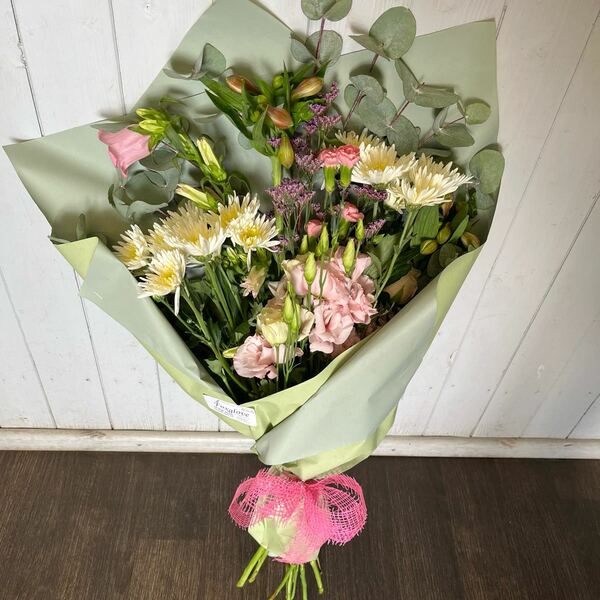 Flowers delivered to customer