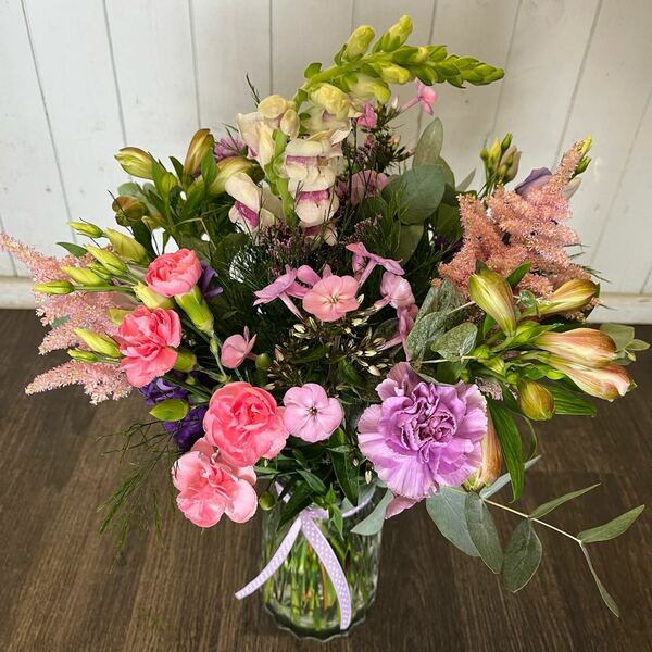 Flowers delivered to customer