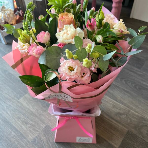 Flowers delivered to customer