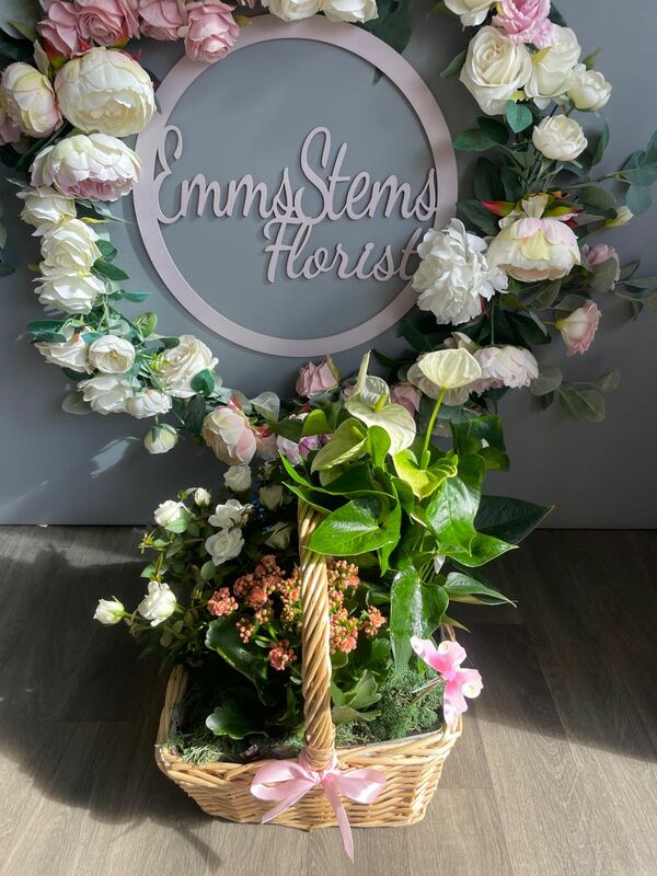 Flowers delivered to customer