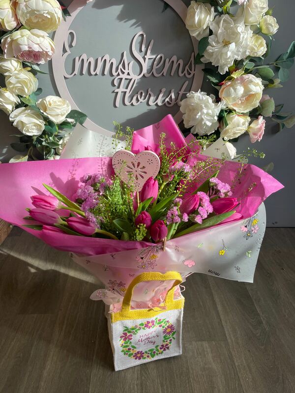 Flowers delivered to customer