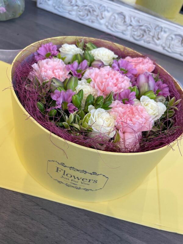 Flowers delivered to customer