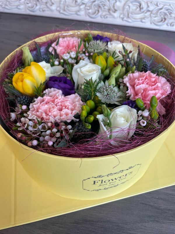 Flowers delivered to customer