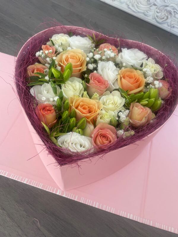 Flowers delivered to customer