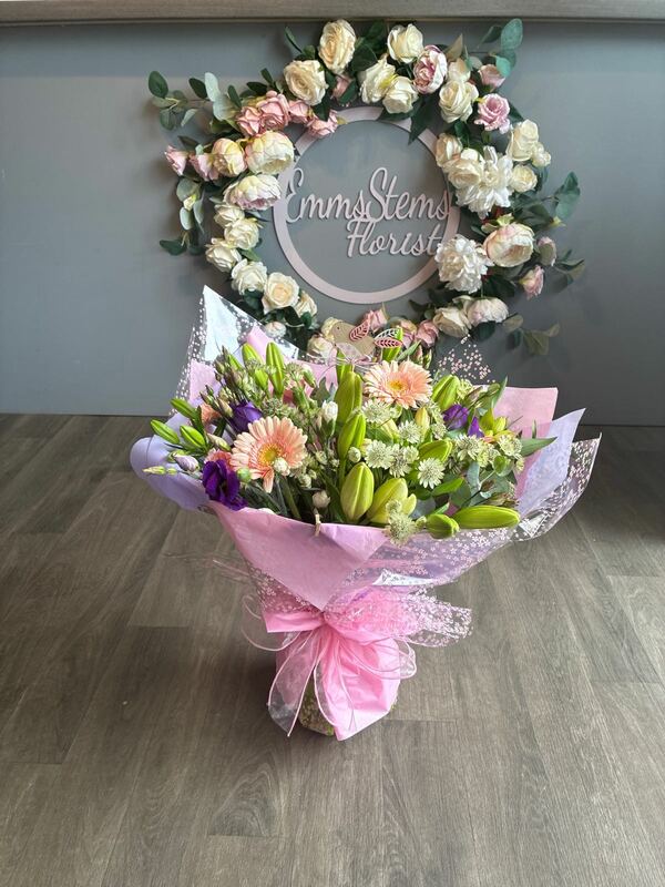 Flowers delivered to customer