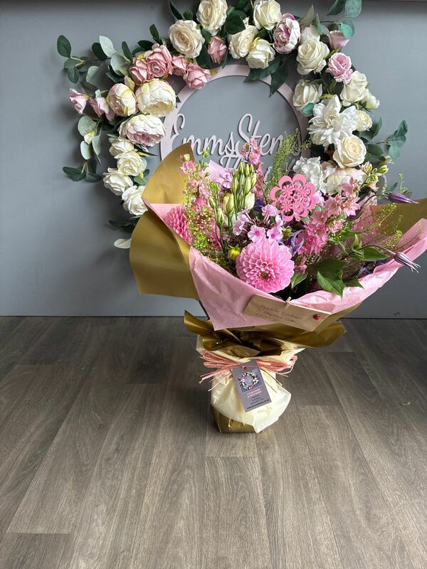 Flowers delivered to customer
