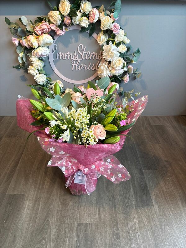 Flowers delivered to customer