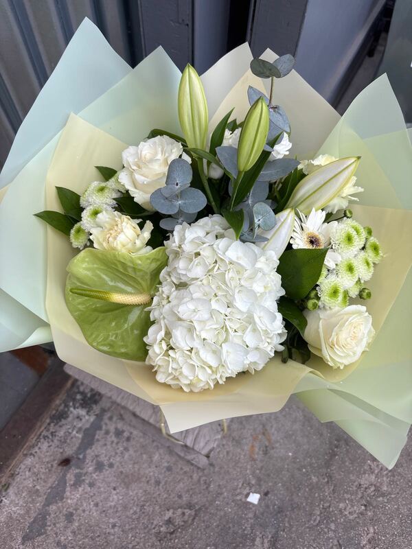 Flowers delivered to customer