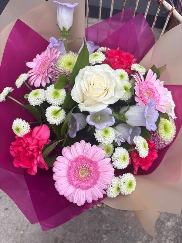 Flowers delivered to customer