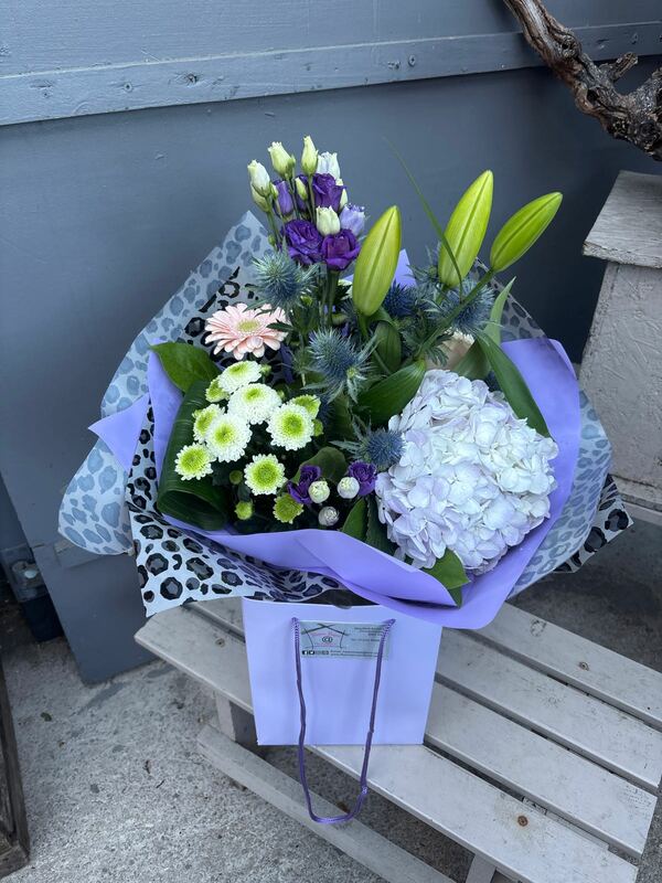 Flowers delivered to customer