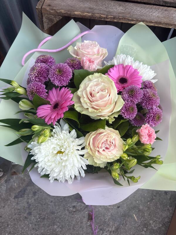 Flowers delivered to customer